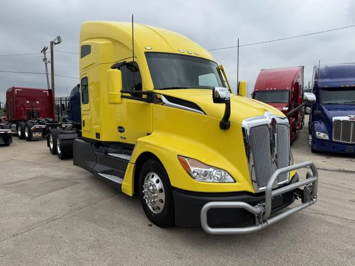 2023 Kenworth T680 - image 27