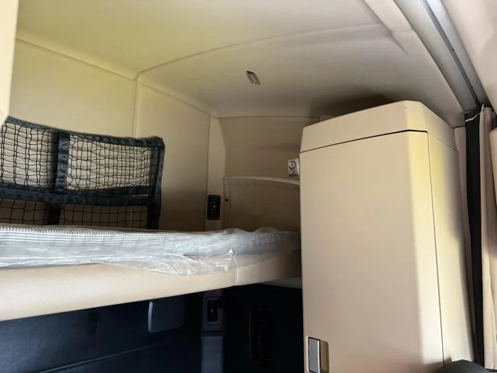 2023 Kenworth T680 - image 13