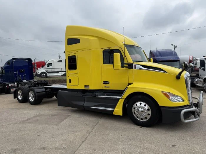2023 Kenworth T680 - image 29