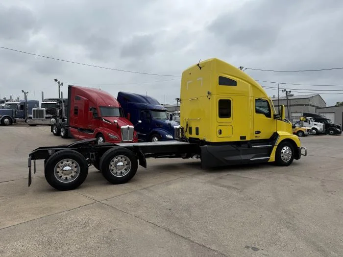 2023 Kenworth T680 - image 33