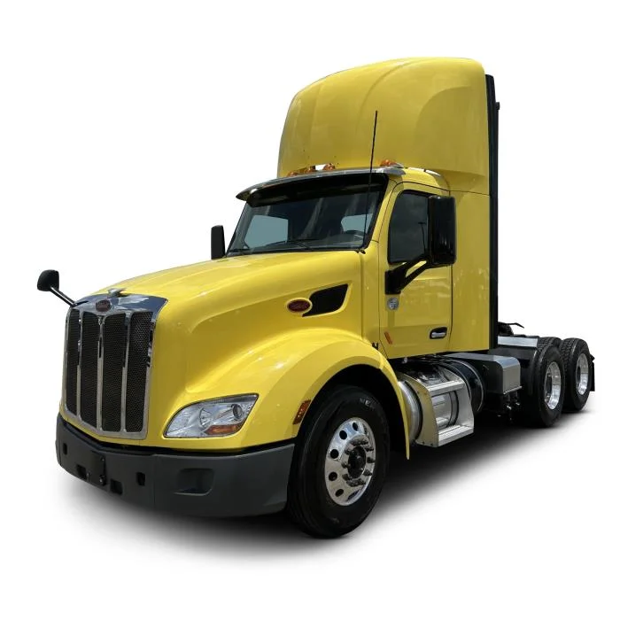2021 Peterbilt 579 in Houston, TX