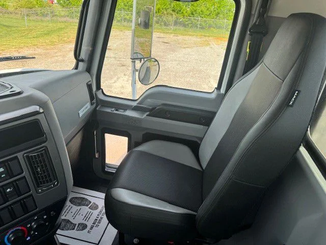 2020 Mack Granite - image 15