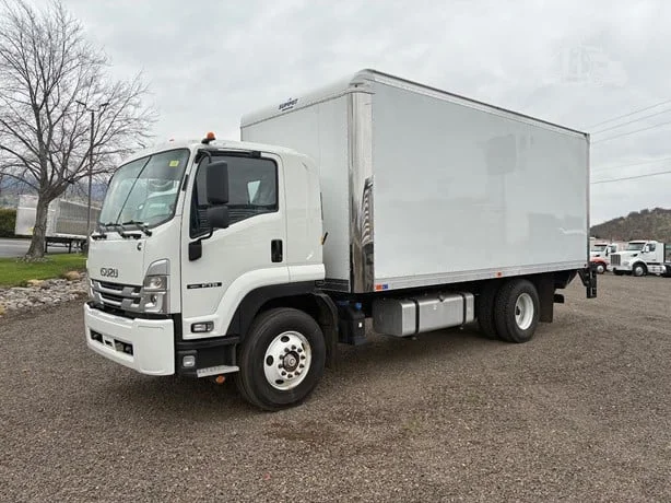 2024 Isuzu FTR in Medford, OR