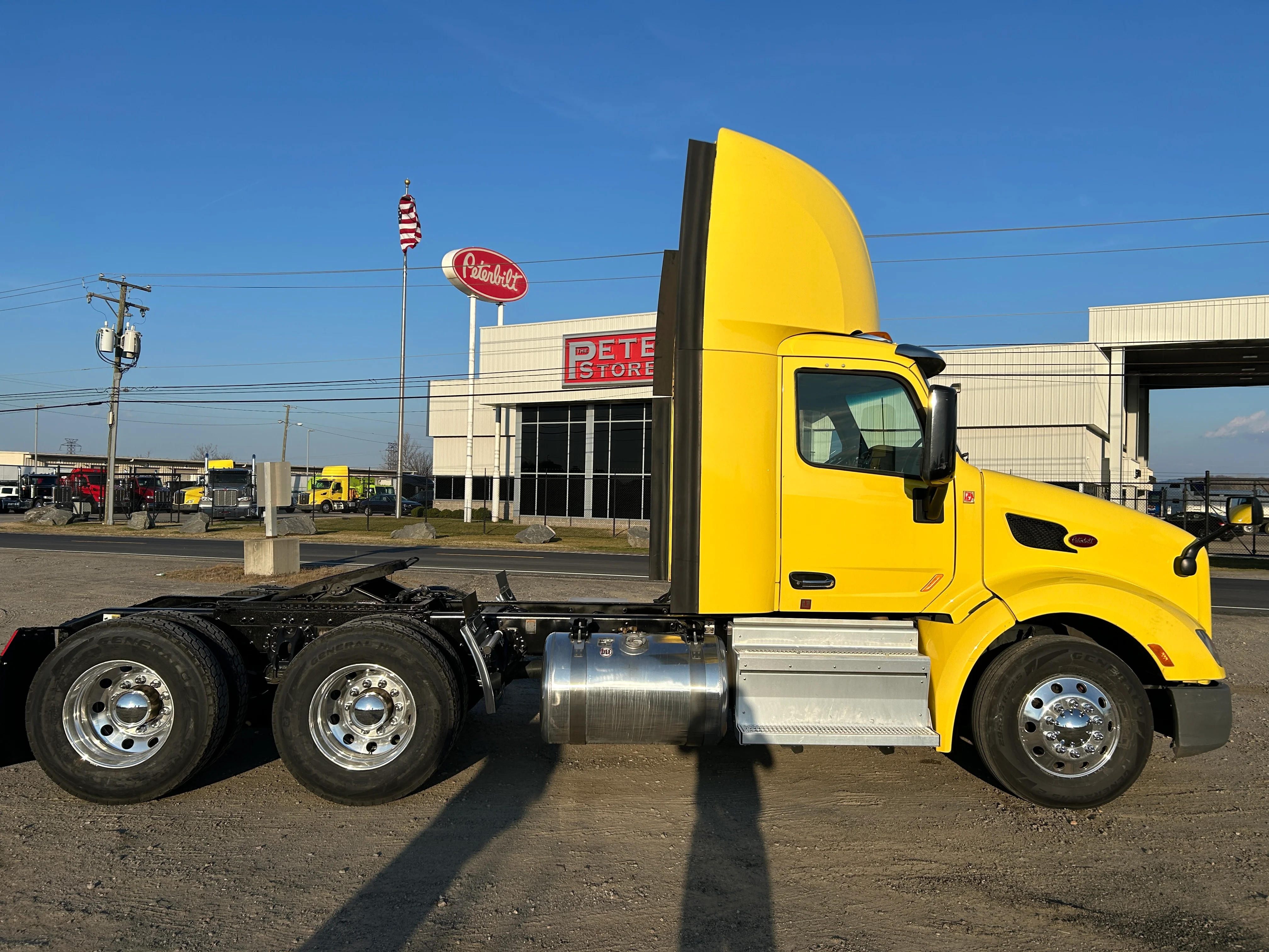 2021 Peterbilt 579 in Chesapeake, VA — photo 15