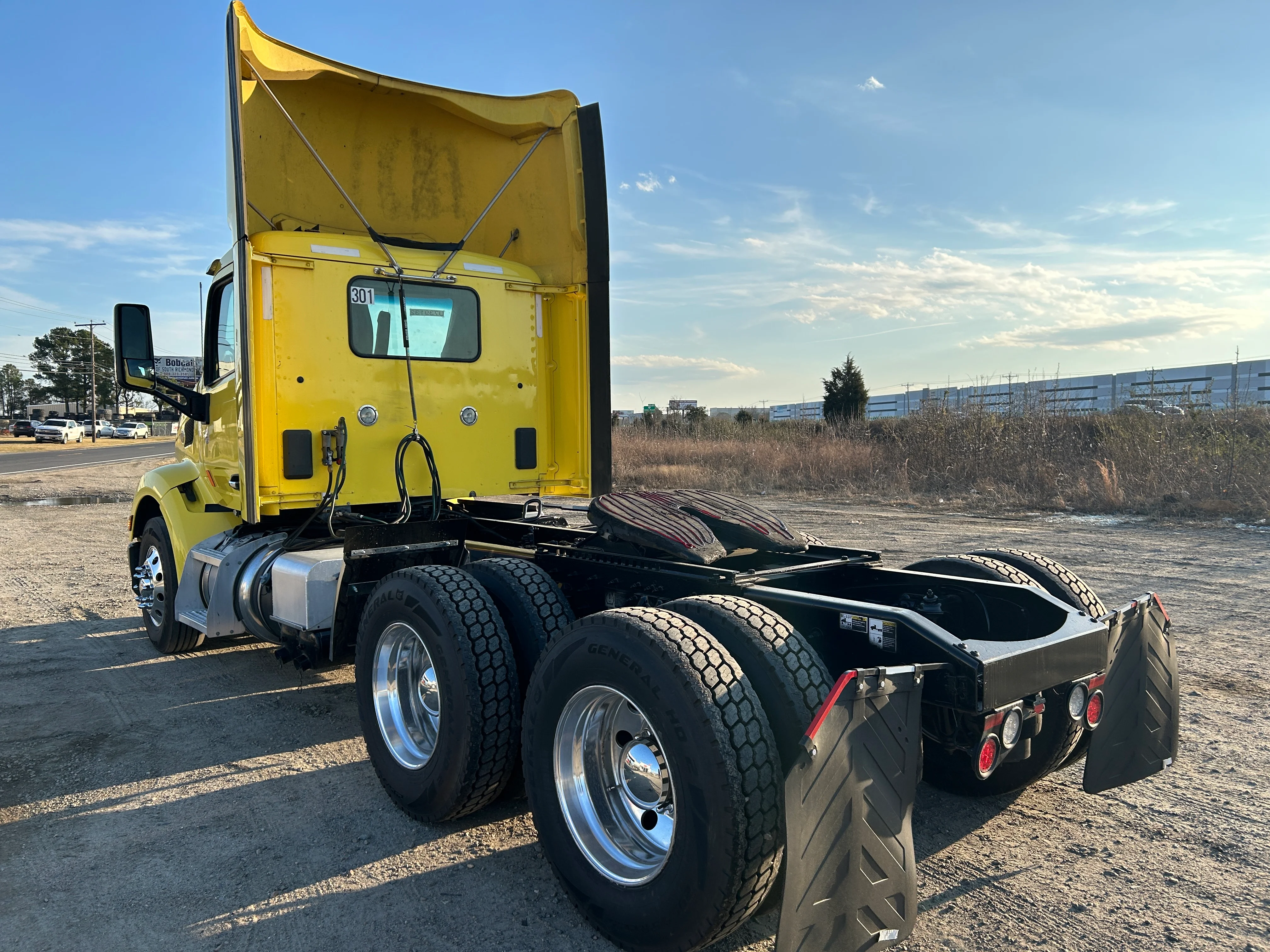 2021 Peterbilt 579 in Chesapeake, VA — photo 18