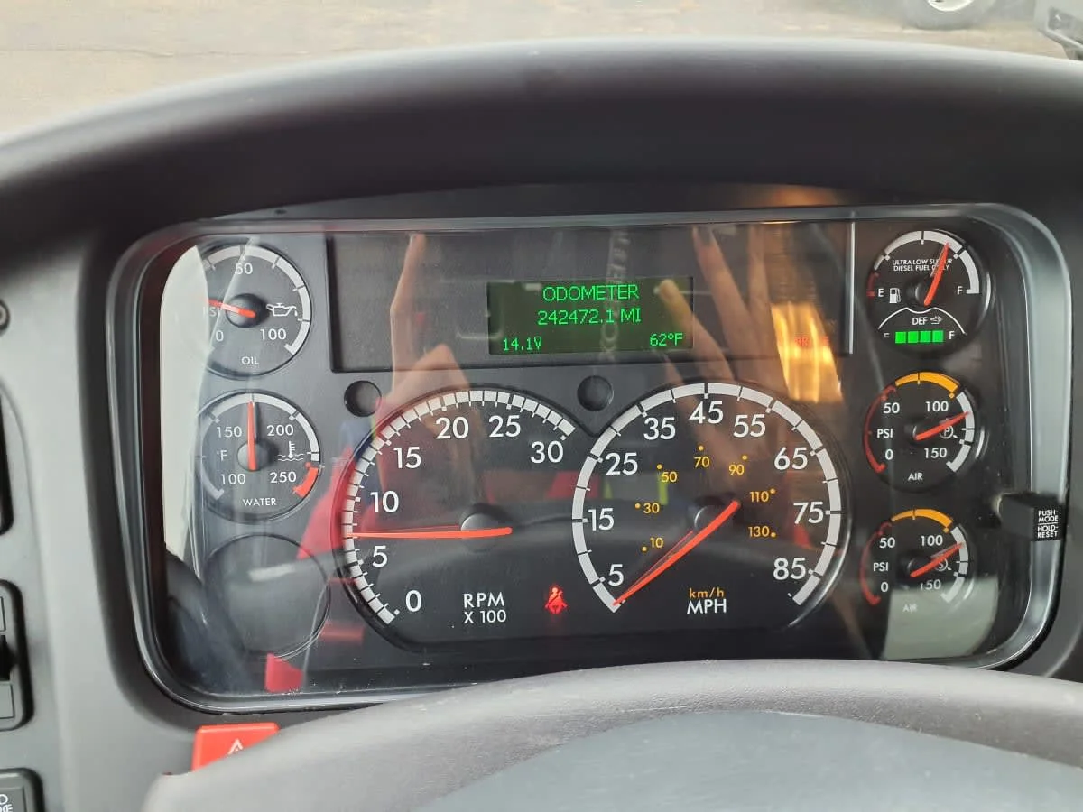 2019 Freightliner M2 106 in Bolingbrook, IL — photo 10