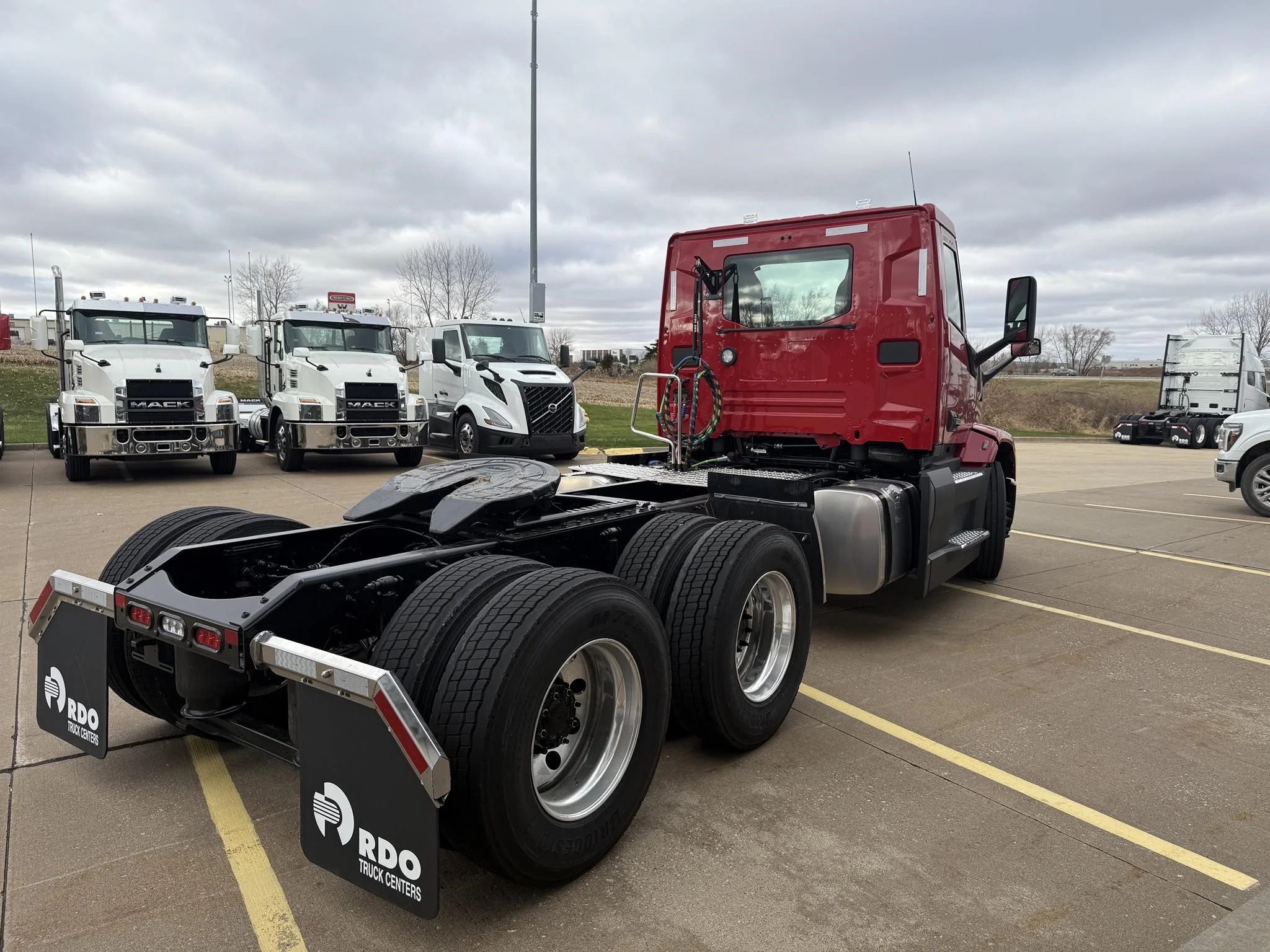 2026 Mack Pioneer — photo 5