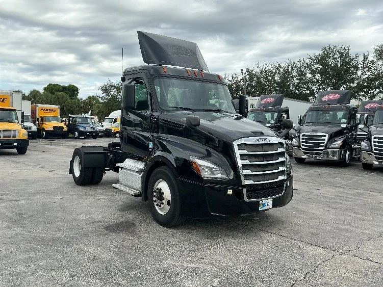 2019 Freightliner in Medley, FL