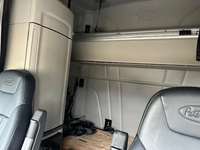 2024 Peterbilt 579 - image 7