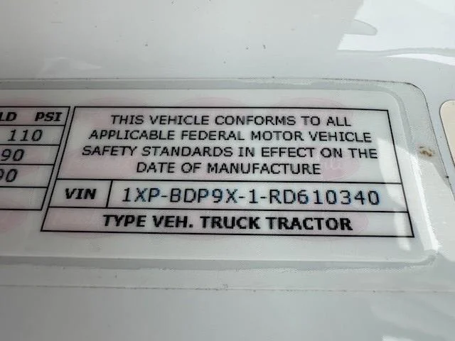 2024 Peterbilt 579 - image 3