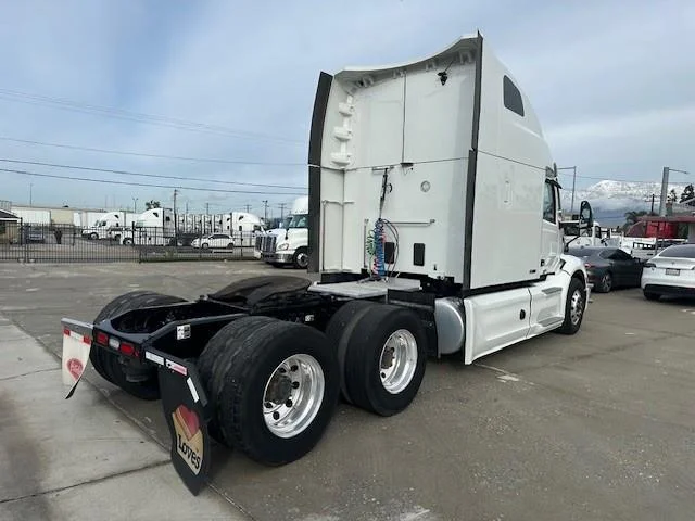 2024 Peterbilt 579 - image 11