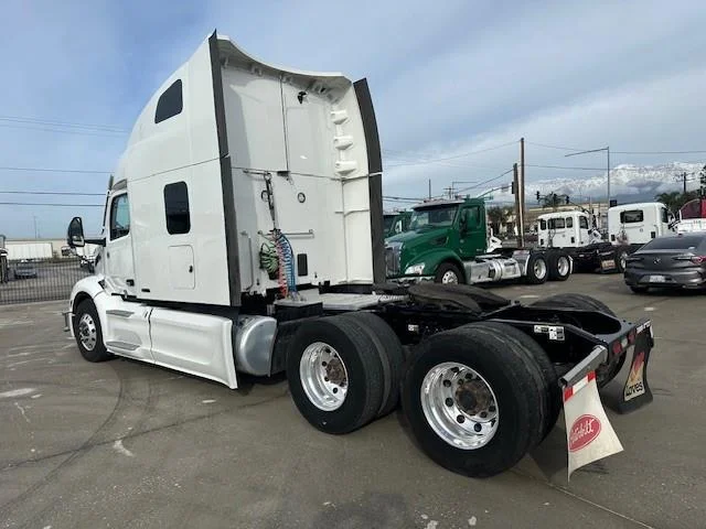 2024 Peterbilt 579 - image 14