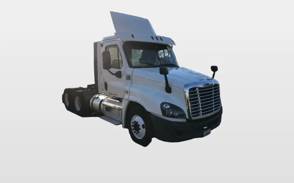 2018 Freightliner - image 1