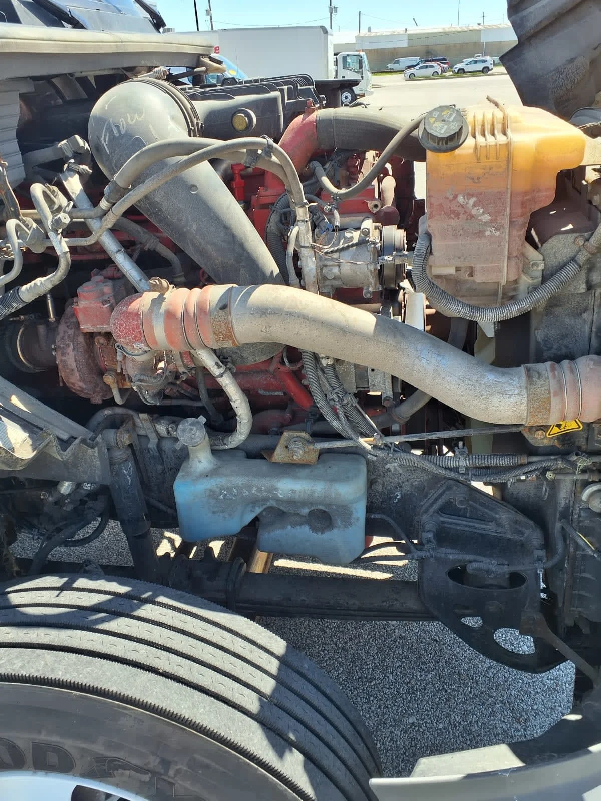 2019 International LT in Cleveland, OH — photo 10