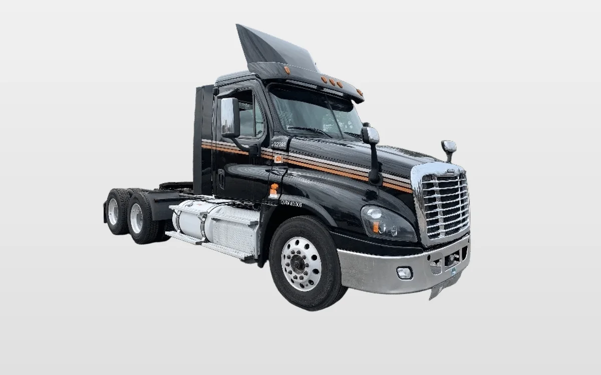 2018 Freightliner - image 1