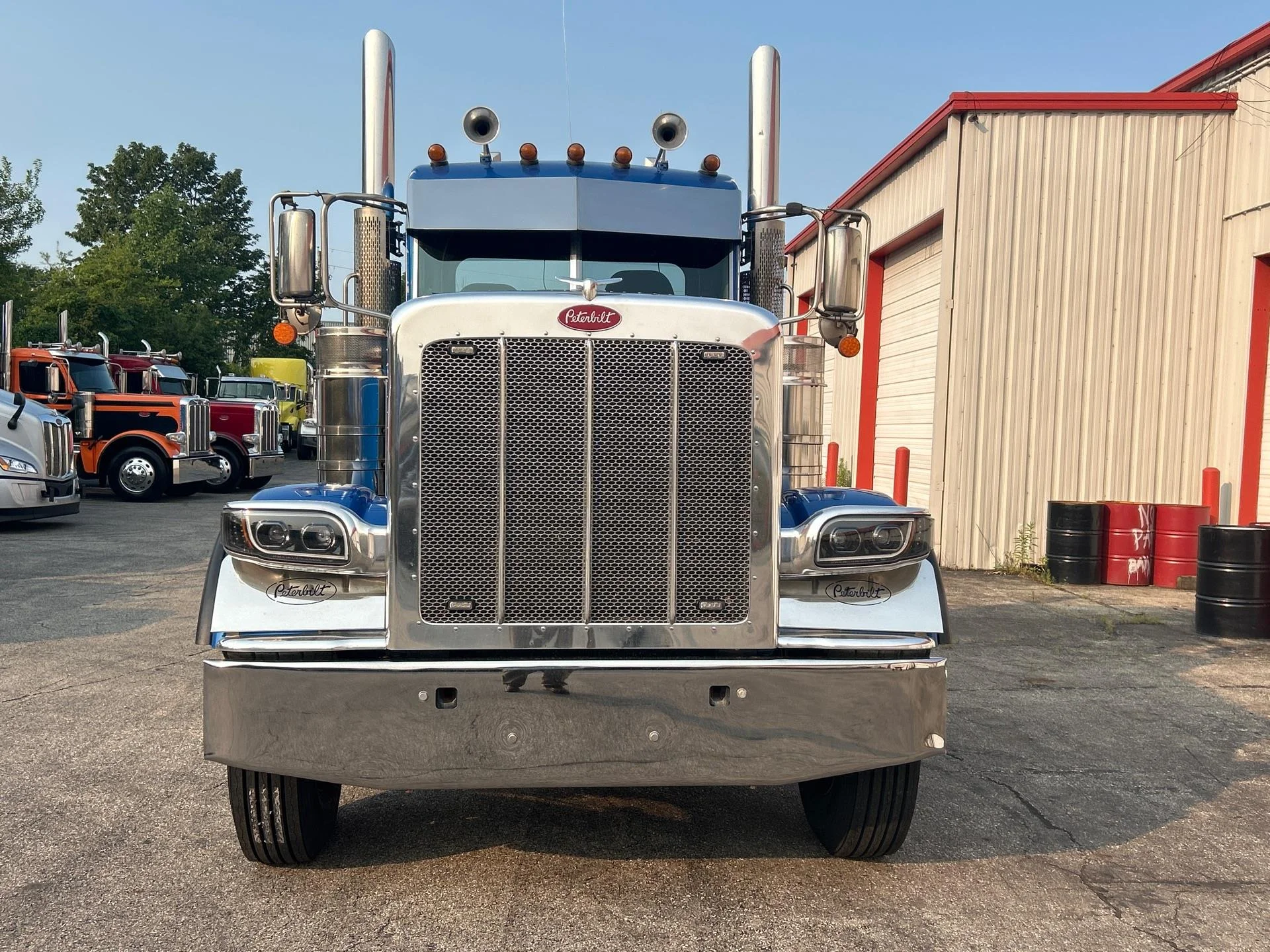 2024 Peterbilt 389 in Zanesville, OH — photo 8