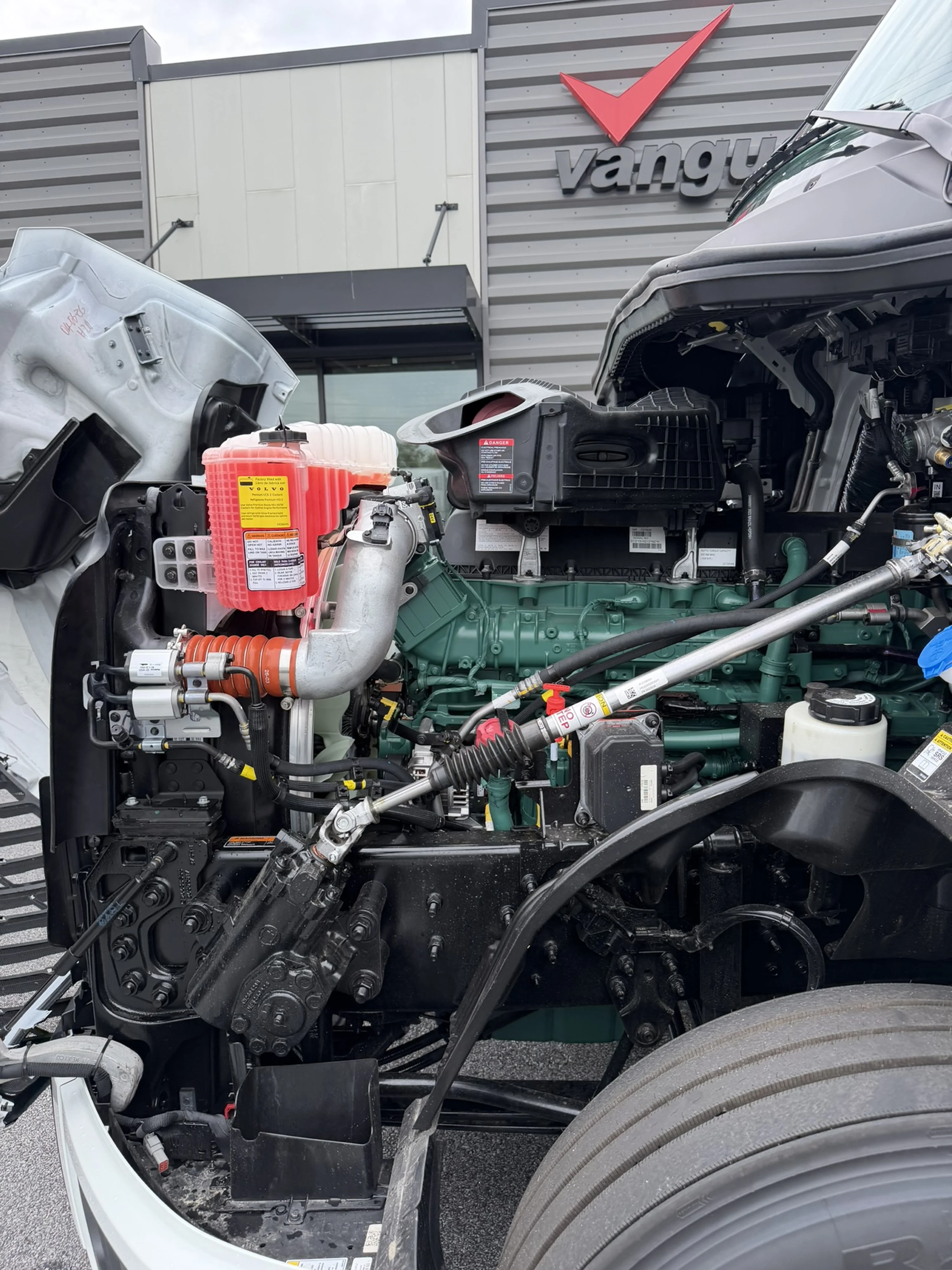 2027 Volvo in Adairsville, GA — photo 13