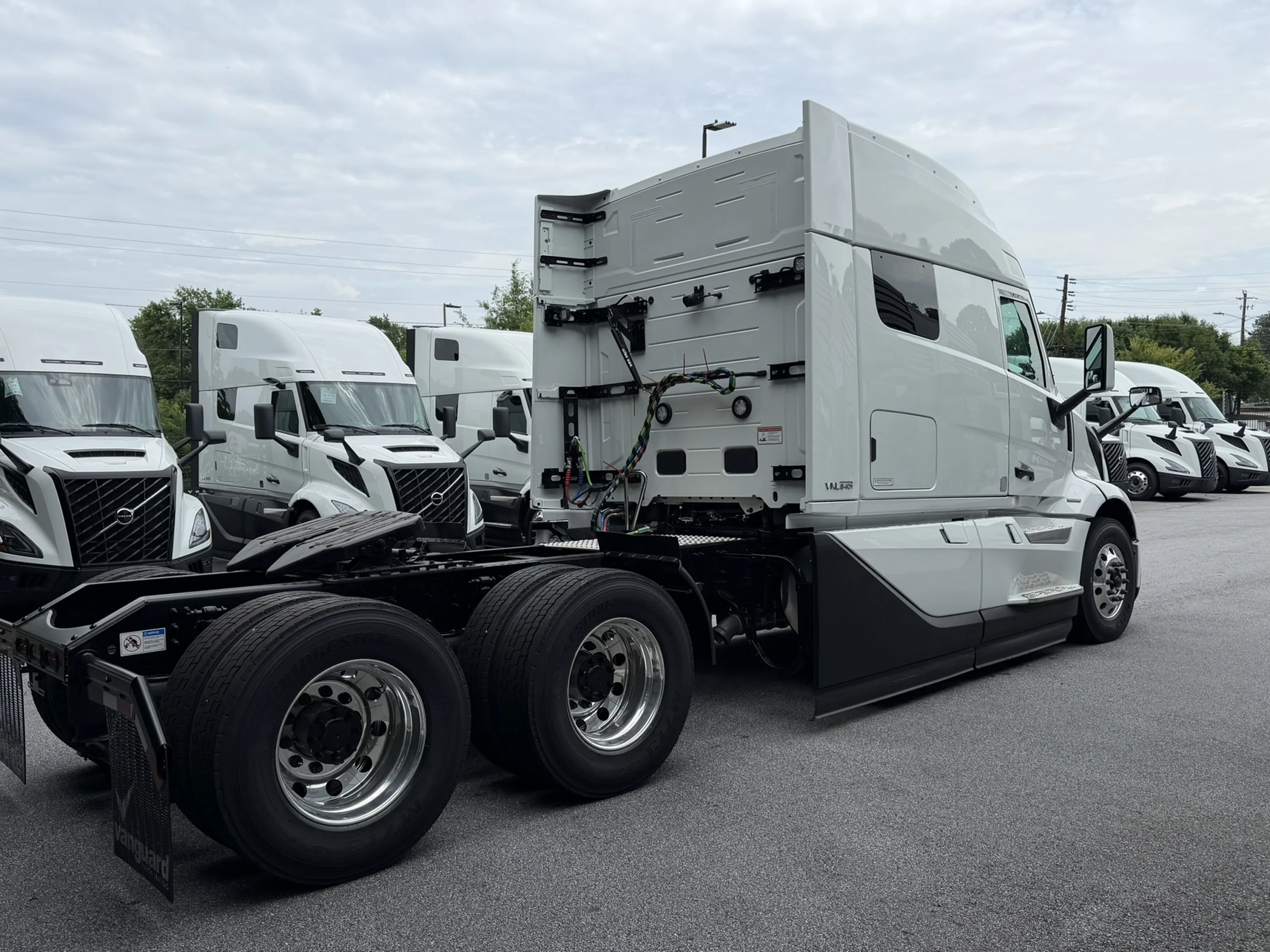 2027 Volvo in Adairsville, GA — photo 4
