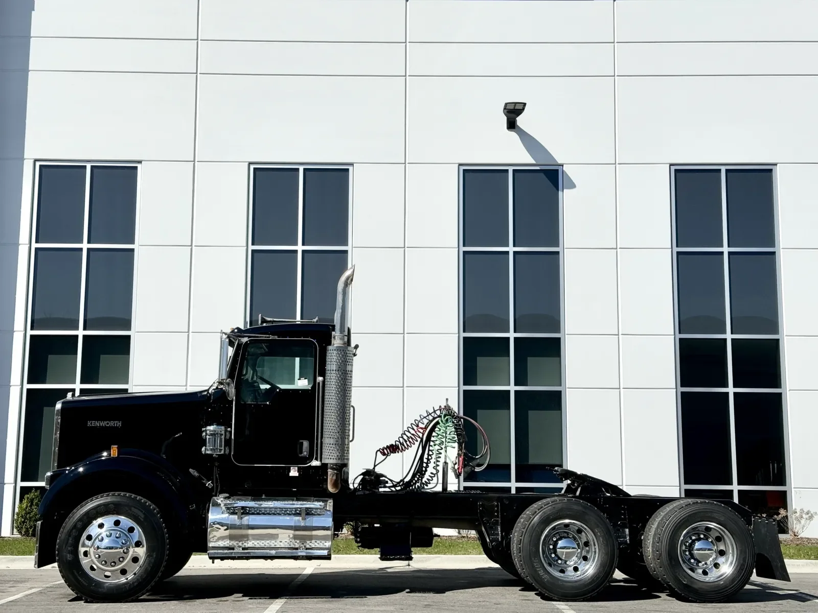 2007 Kenworth W900 in New Lenox, IL — photo 4