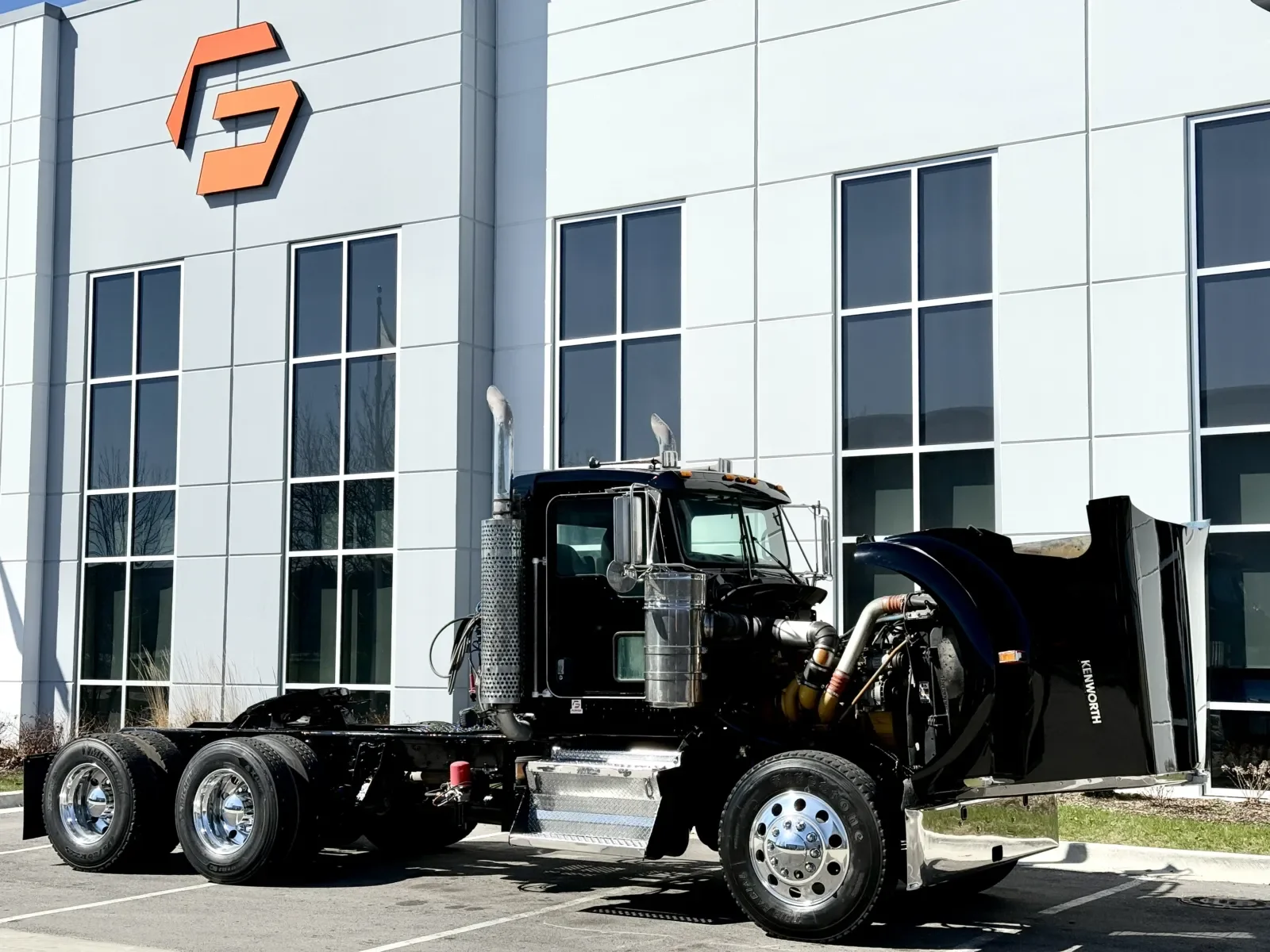 2007 Kenworth W900 in New Lenox, IL — photo 9