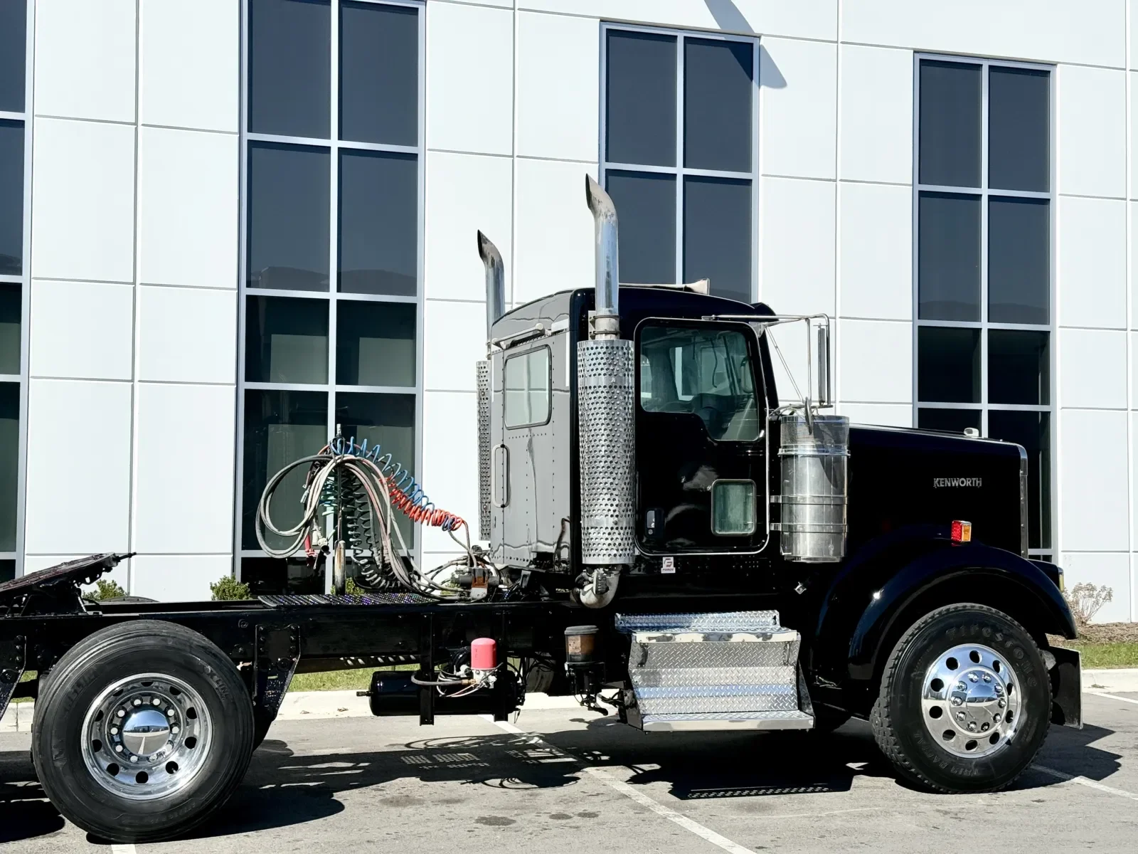 2007 Kenworth W900 in New Lenox, IL — photo 7