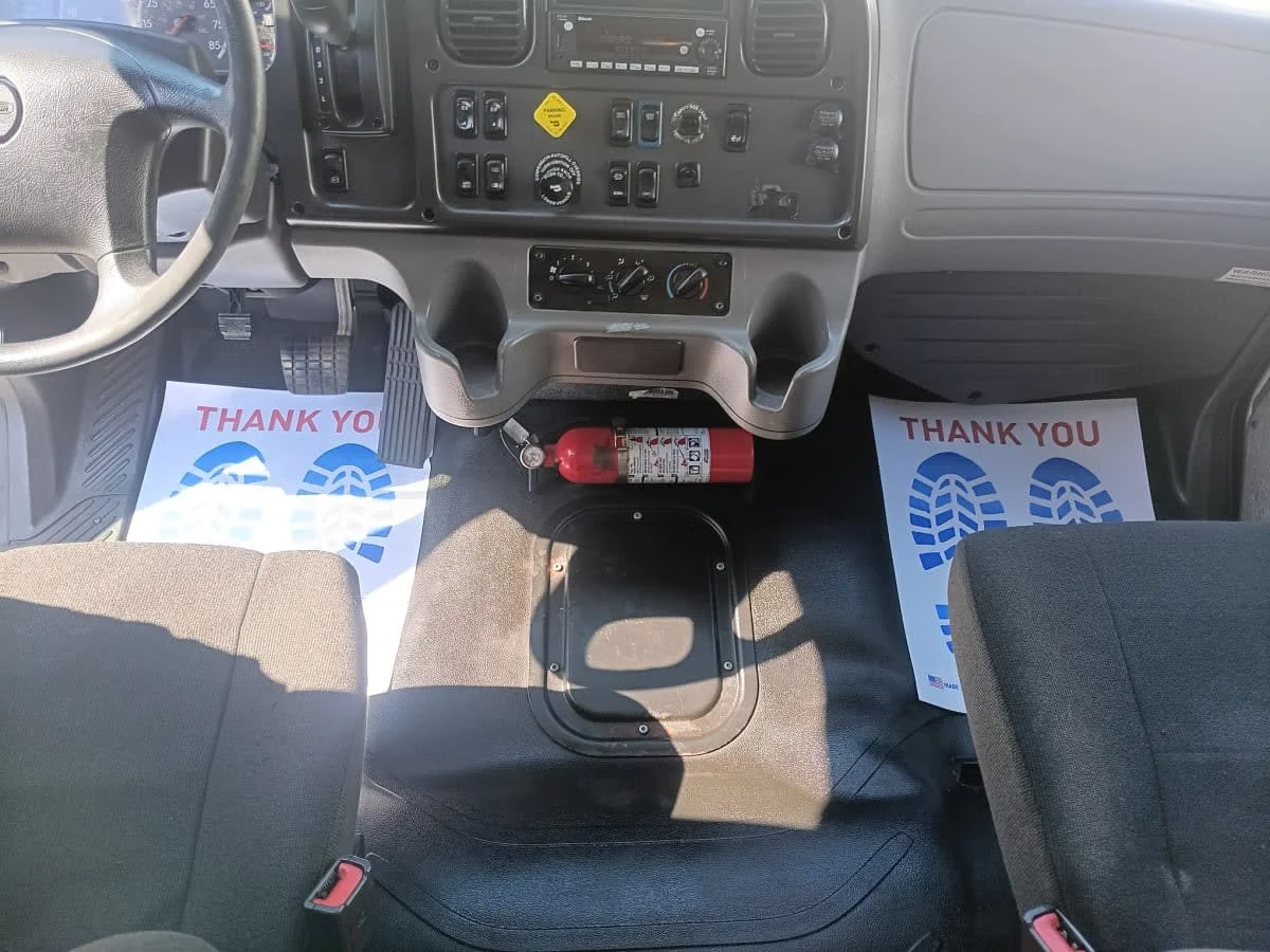 2022 Freightliner M2 106 - image 7