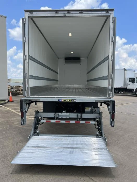 2025 Peterbilt 537 in Houston, TX — photo 11
