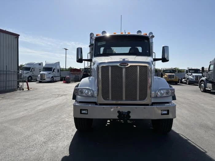 2027 Peterbilt 567 in Sylmar, CA — photo 3
