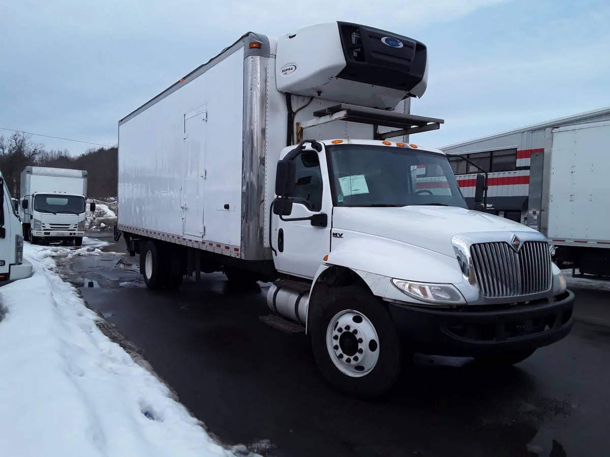2019 International MV in Salisbury, MA — photo 3