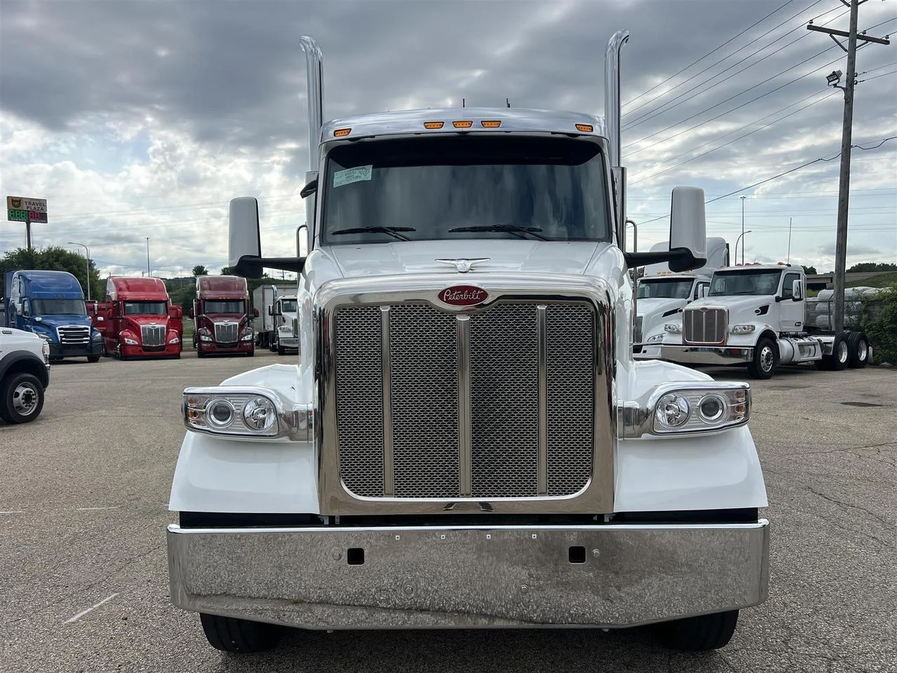 2027 Peterbilt 567 in South St. Paul, MN — photo 2