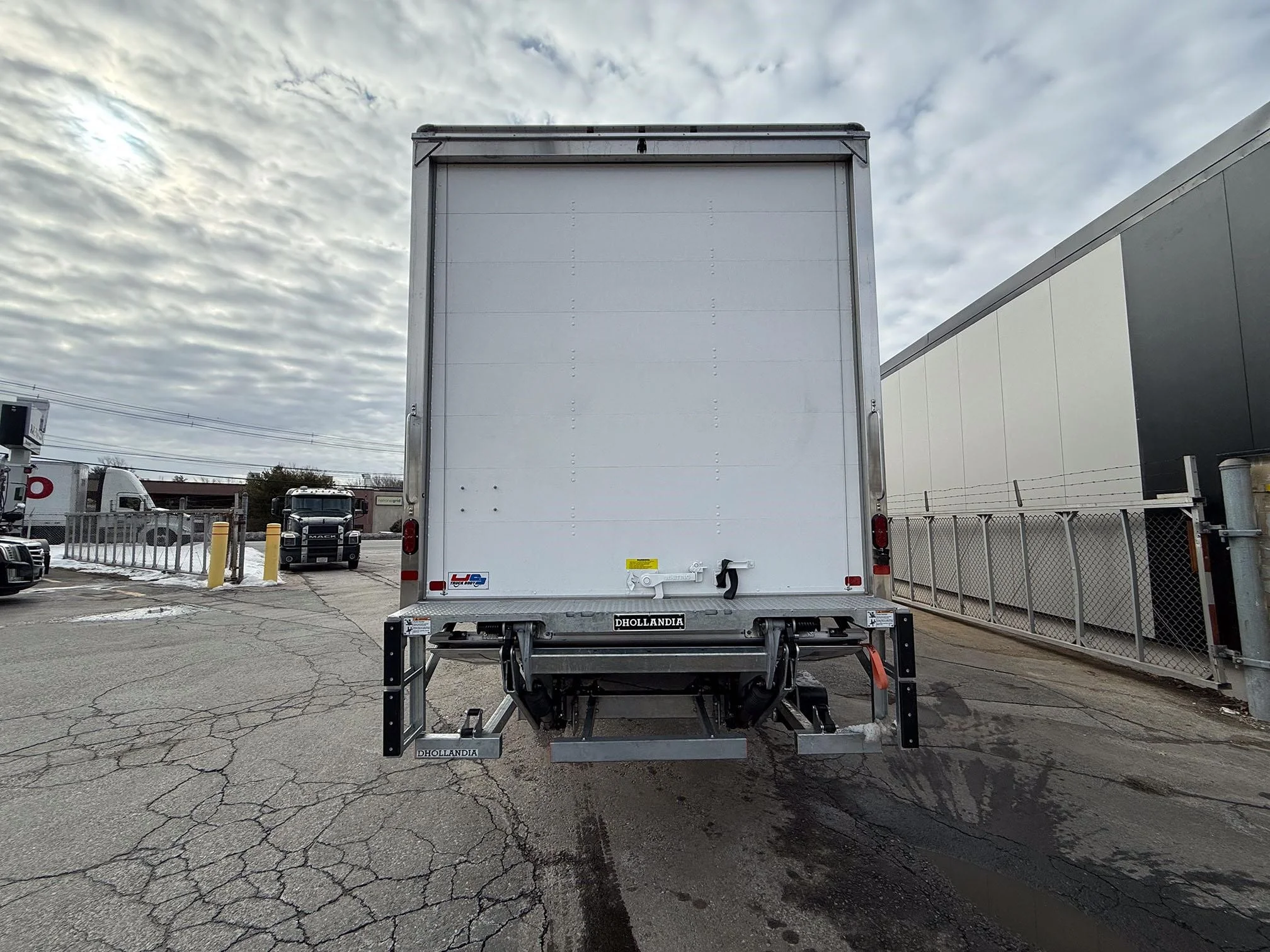 2025 Isuzu FTR in Worcester, MA — photo 5