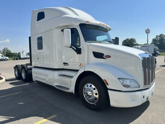 2020 Peterbilt 579 in Dayton, OH — photo 7