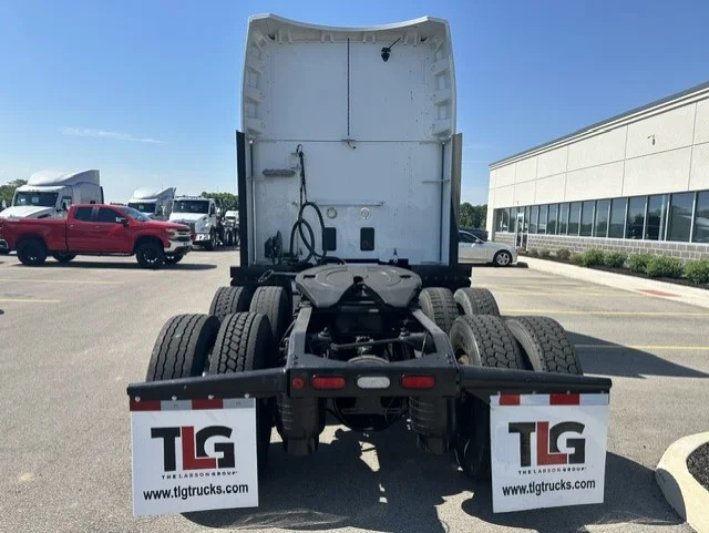 2020 Peterbilt 579 in Dayton, OH — photo 4
