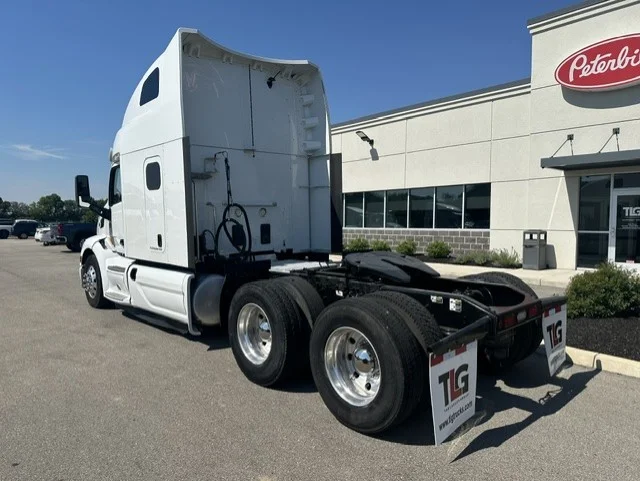 2020 Peterbilt 579 in Dayton, OH — photo 3