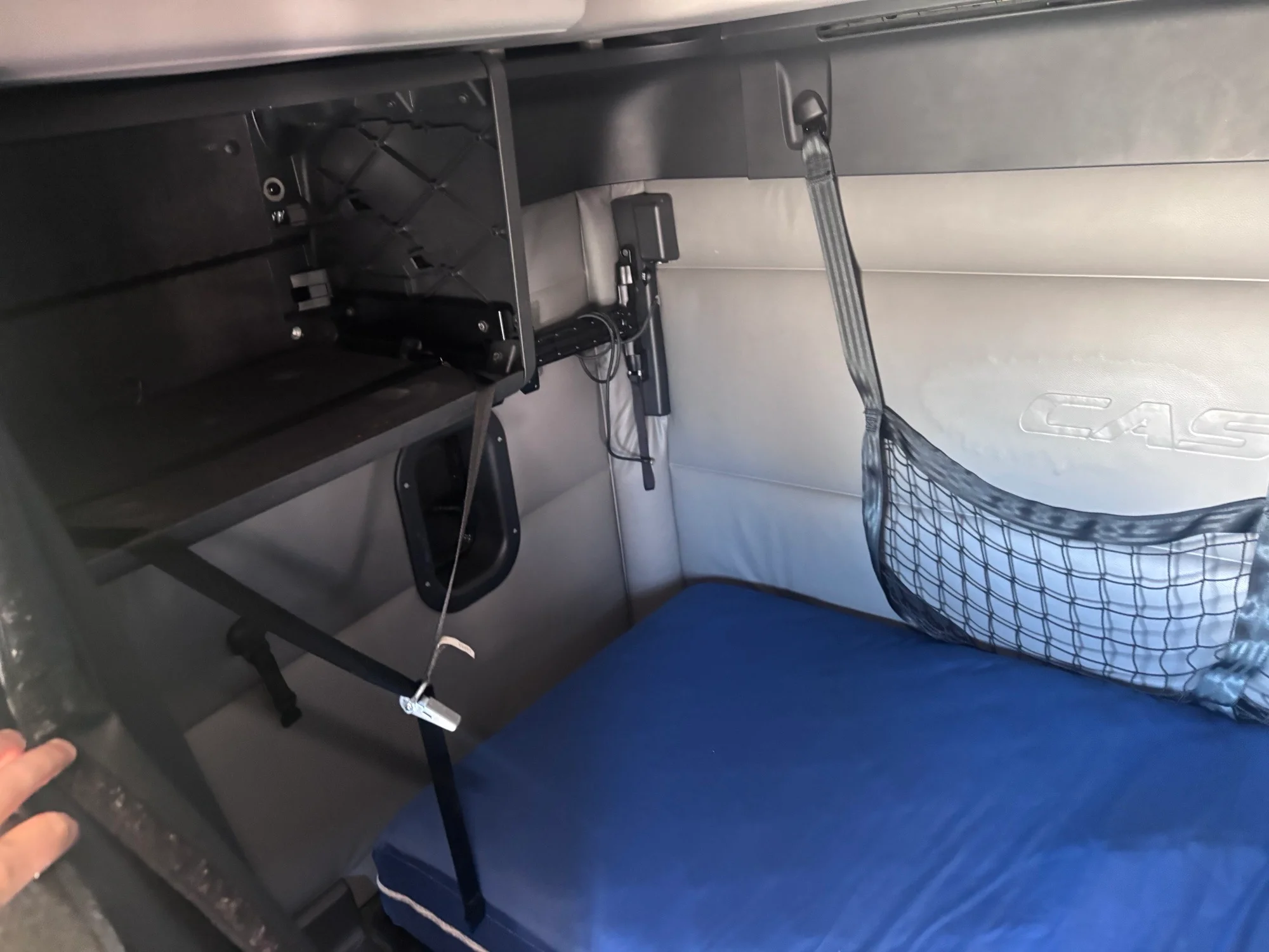 2021 Freightliner Cascadia - image 15