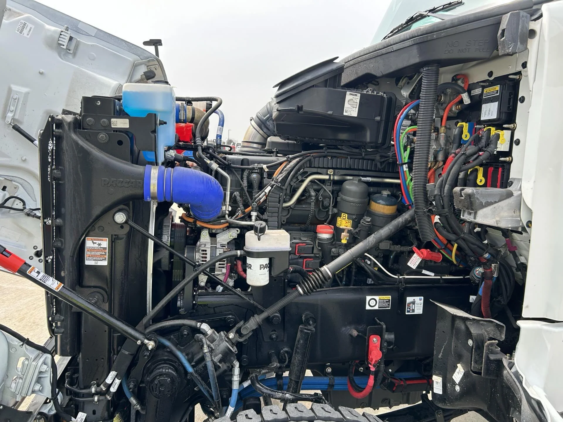 2024 Peterbilt 567 - image 5