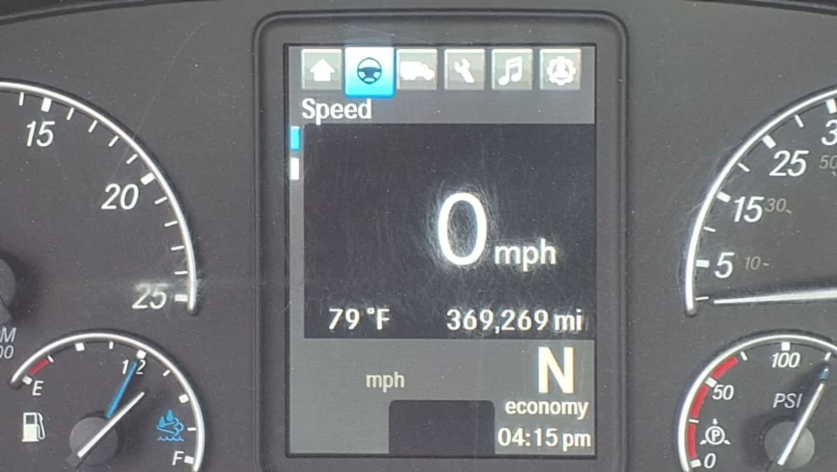 2020 Freightliner Cascadia in Salisbury, MA — photo 9