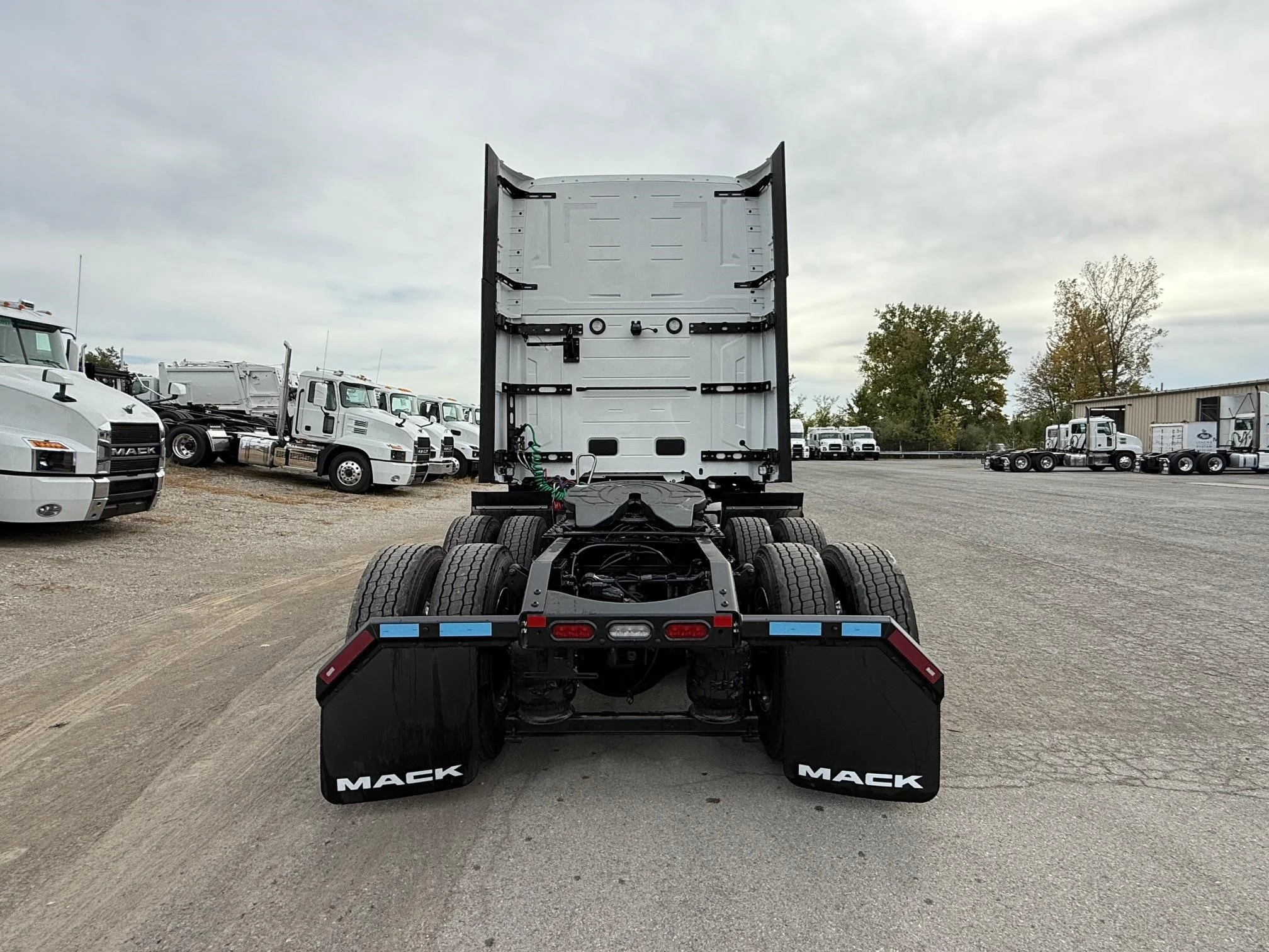2026 Mack Pioneer in Canton, OH — photo 4