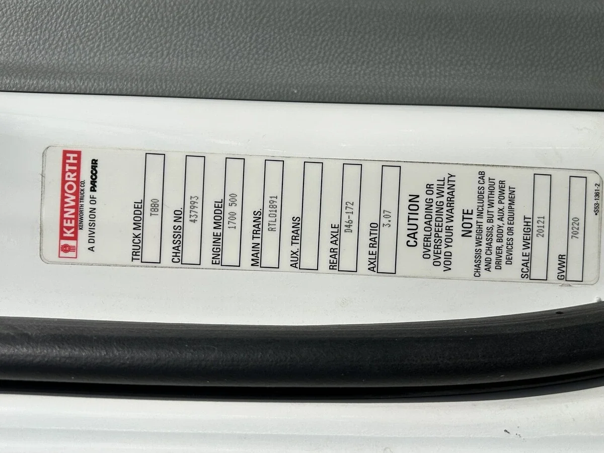 2021 Kenworth T880 — photo 10