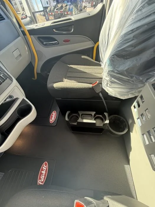 2026 Peterbilt 567 - image 10