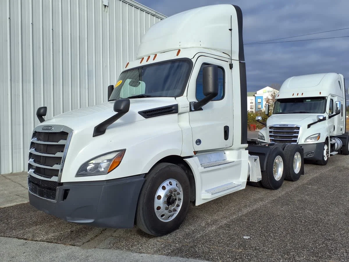 2019 Freightliner Cascadia in Knoxville, TN