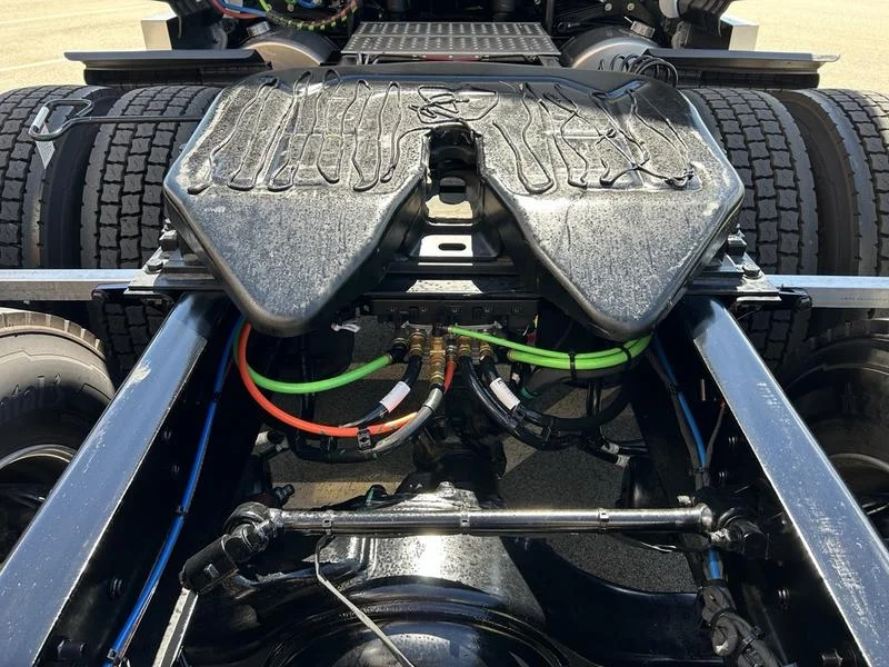 2026 Freightliner Cascadia - image 10