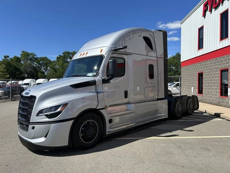 2026 Freightliner Cascadia - image 20