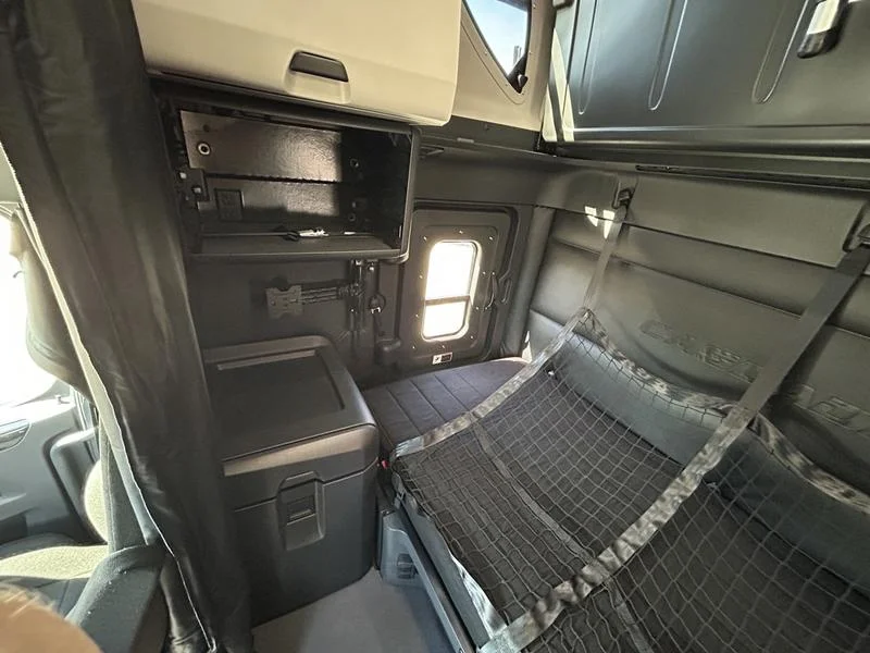 2026 Freightliner Cascadia - image 39