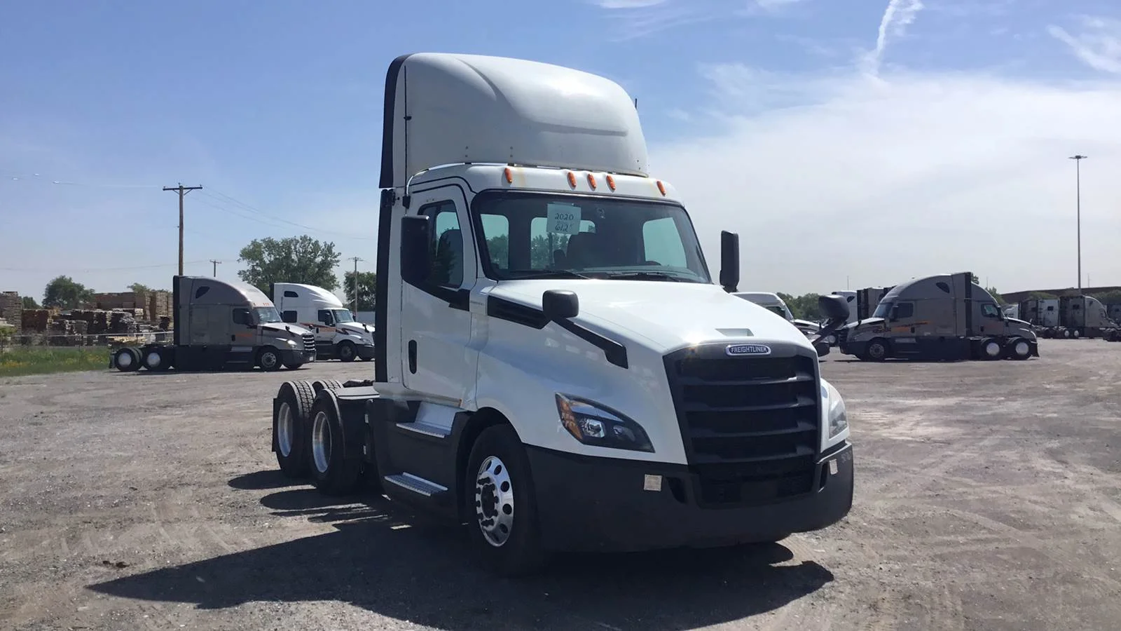 2020 Freightliner Cascadia in Gary, IN