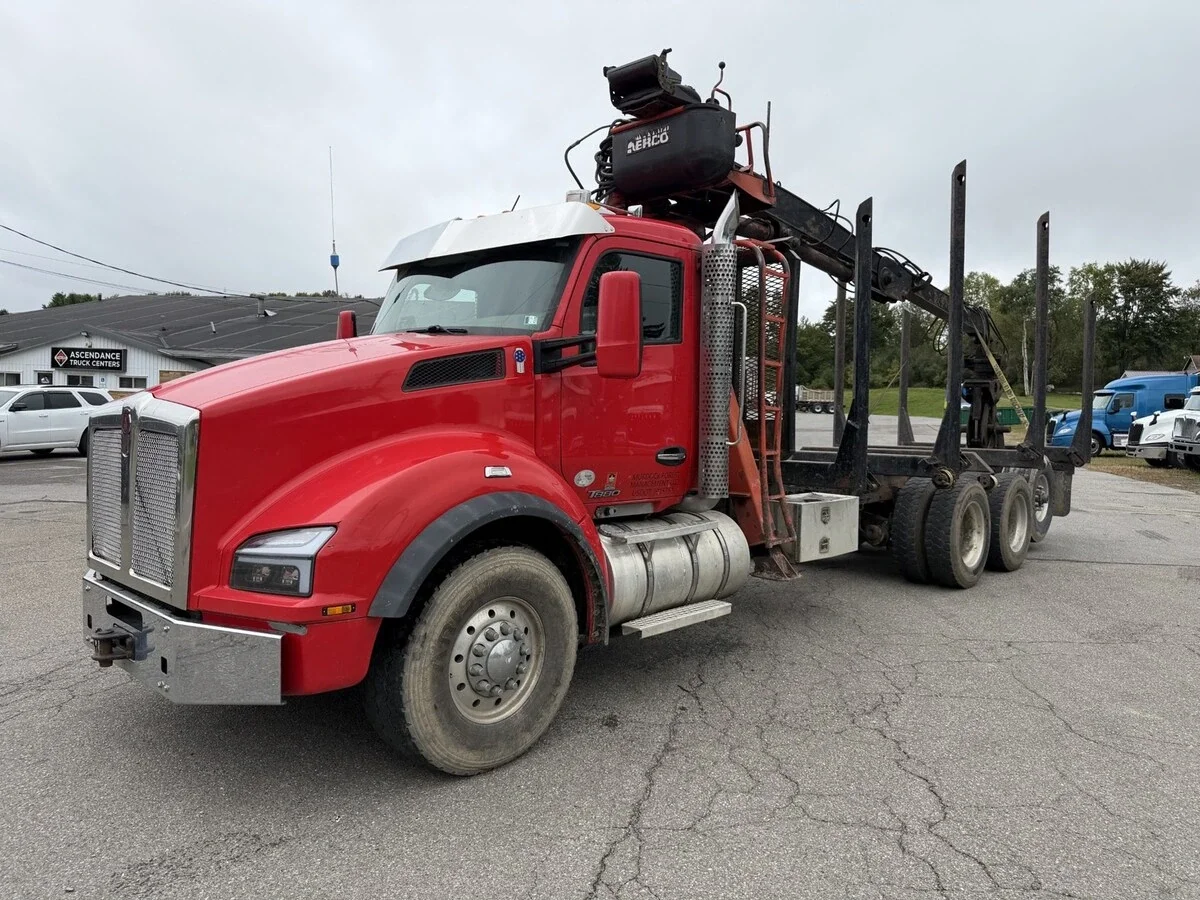 2015 Kenworth in Clarion, PA