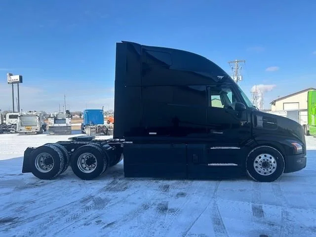 2026 Mack Pioneer — photo 5