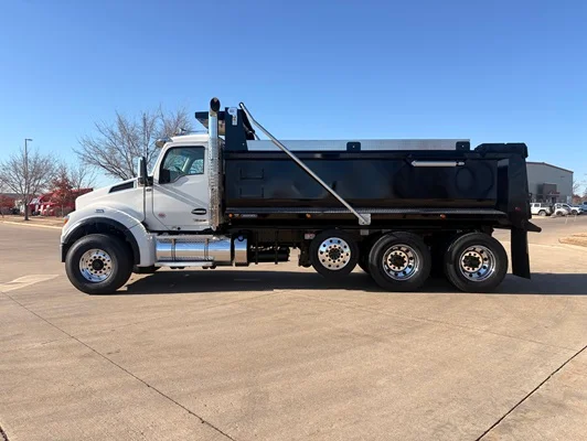 2026 Kenworth T880 in Cedar Rapids, IA — photo 7