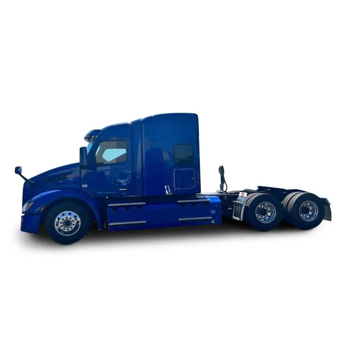 2024 Peterbilt 579 in Los Angeles, CA — photo 17