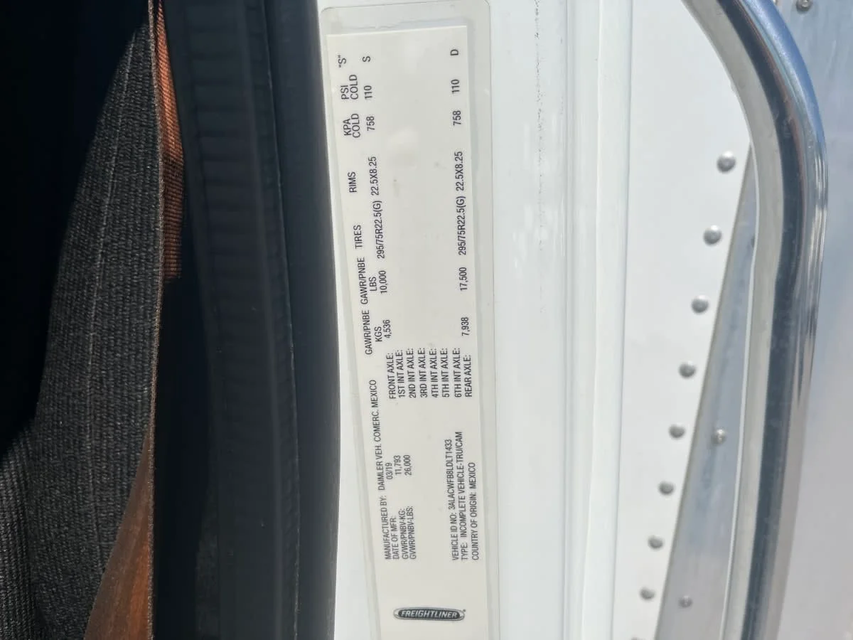 2020 Freightliner M2 106 in Beltsville, MD — photo 10